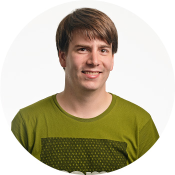 Tom, Developer